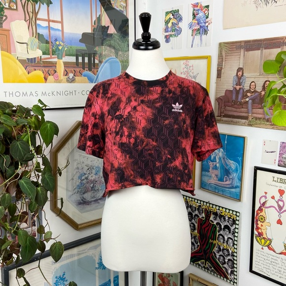 Adidas Cropped T-Shirt - Picture 3 of 8